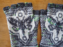 Load image into Gallery viewer, Hand Knit Gloves - Moths
