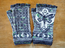Load image into Gallery viewer, Hand Knit Gloves - Moths
